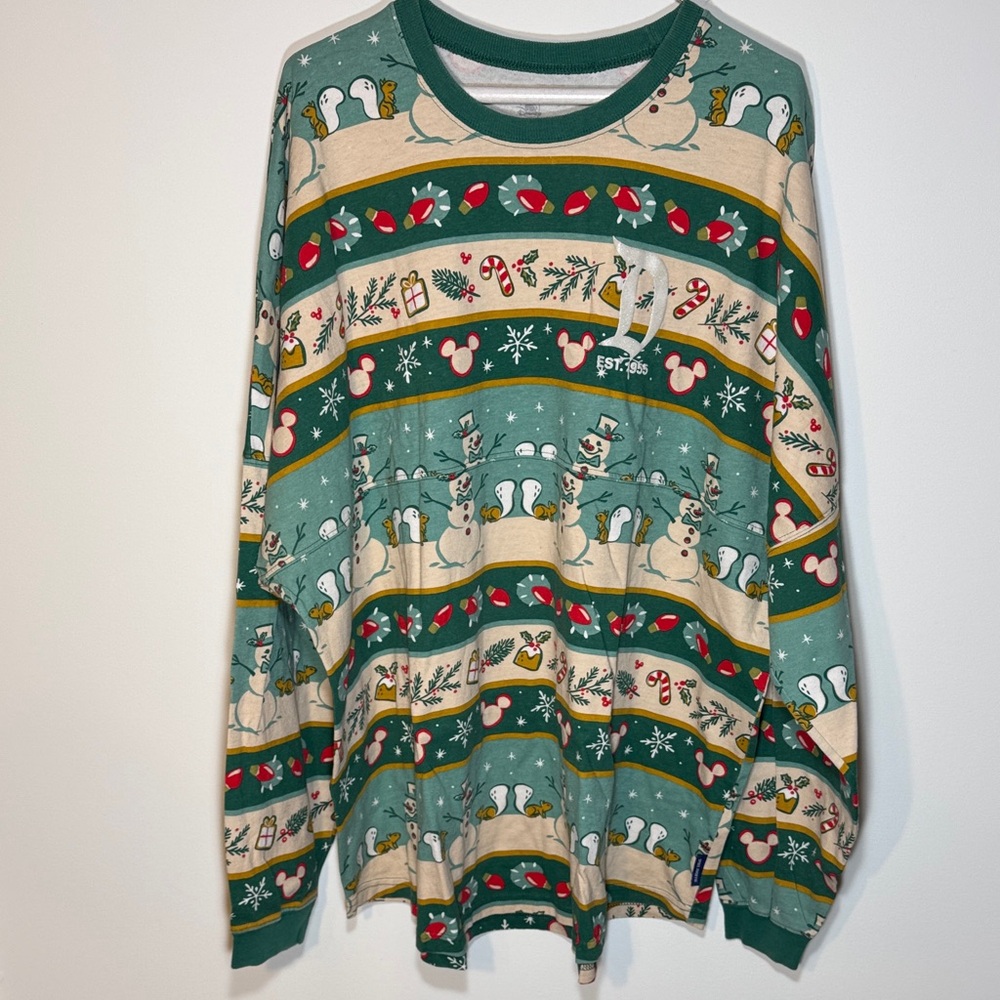 Disney Green Collar Christmas Apparel